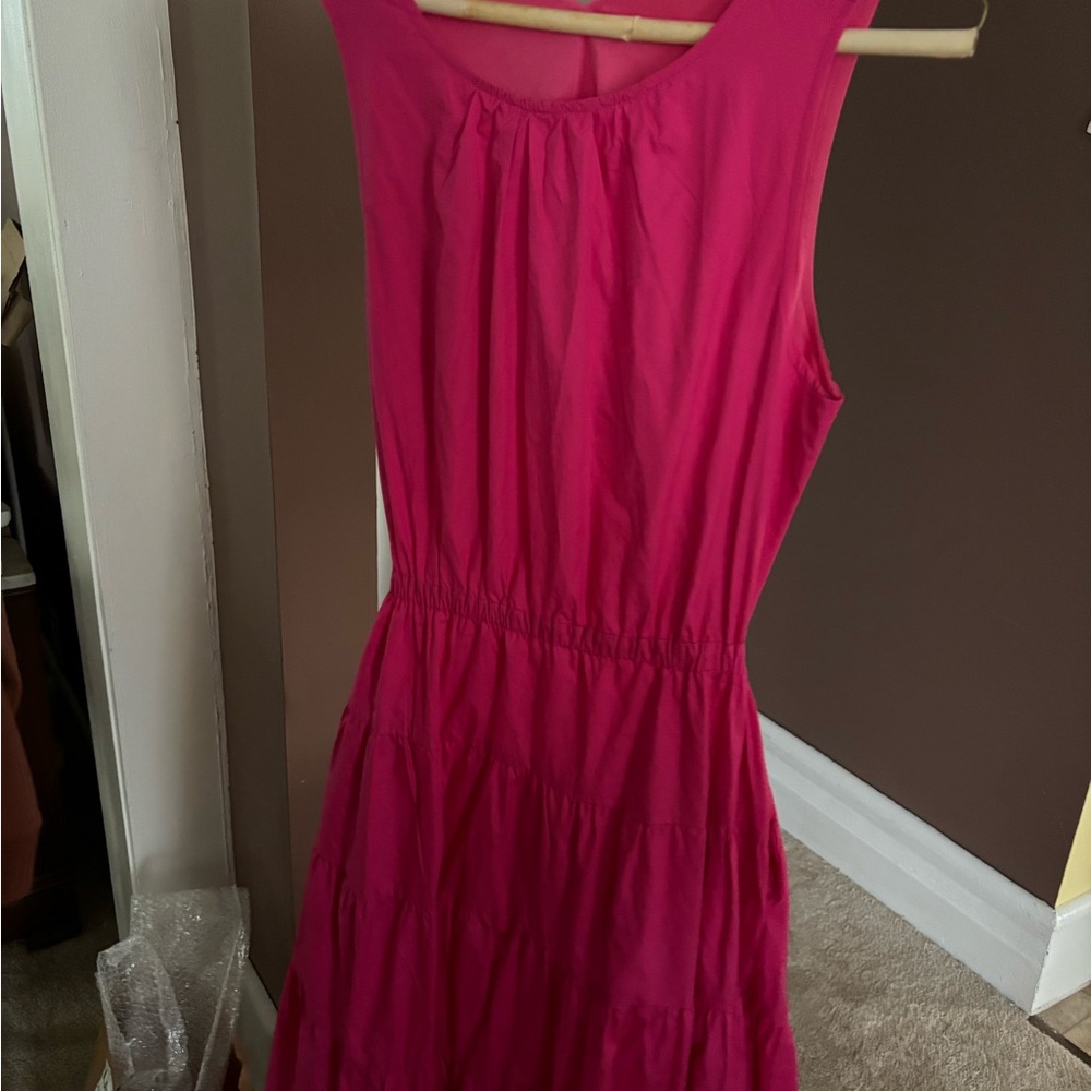 Elegant Pink Sleeveless Dress